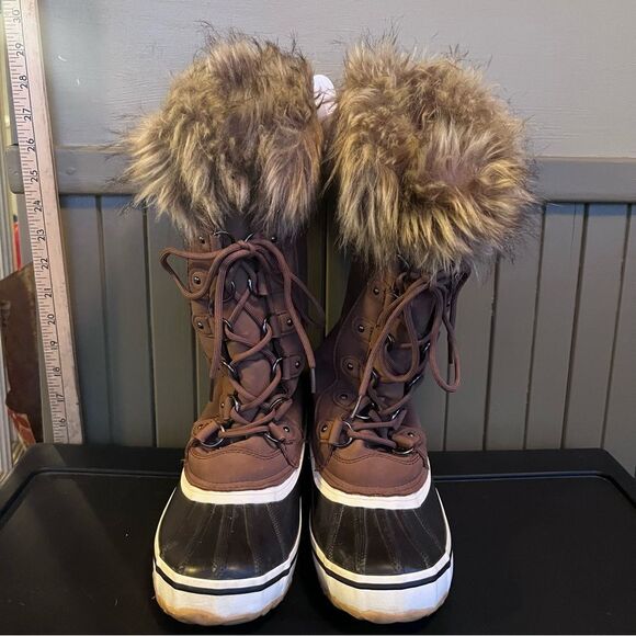 Portland Cairo 3M Insulated Faux Fur Trim Water Resistant Boots 7.5 - Picture 2 of 10